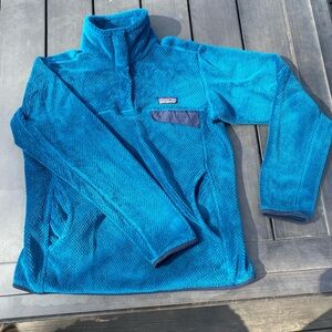 Patagonia Women's Blue Fleece Sweater